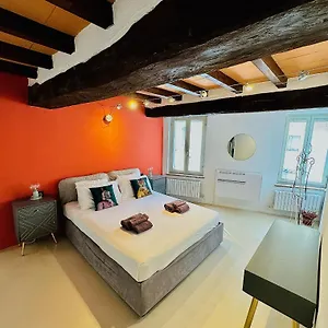 Appartamento New Street House, Parma